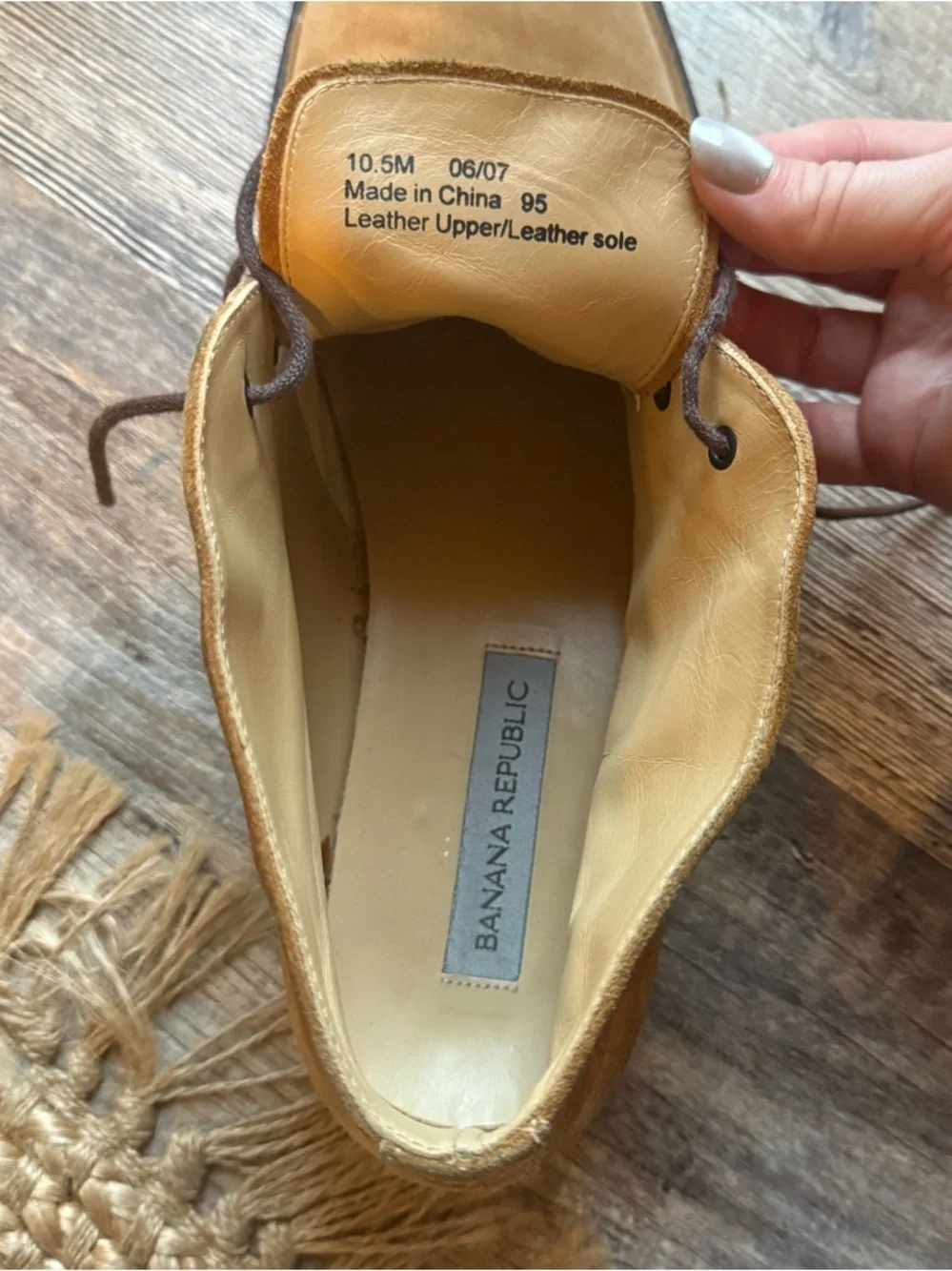 Banana Republic Suede Chukka Boots – Tan Brown | Size 10.5